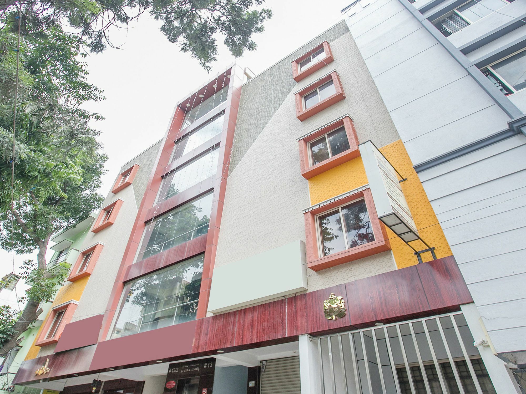 Fabexpress Ivory Pearl - Btm Layout, Nr Forum Mall Bangalore Exterior photo